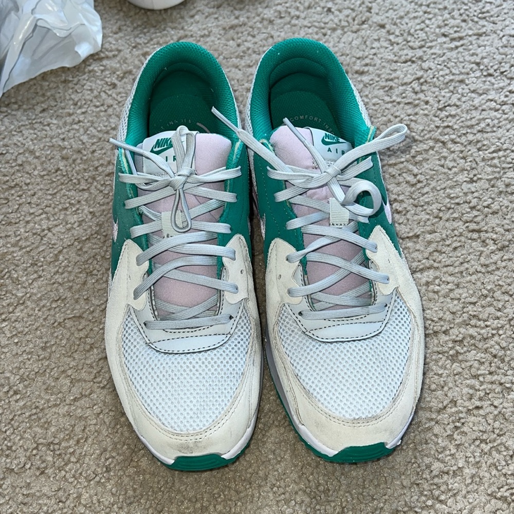 Nike Airmax Sneakers!